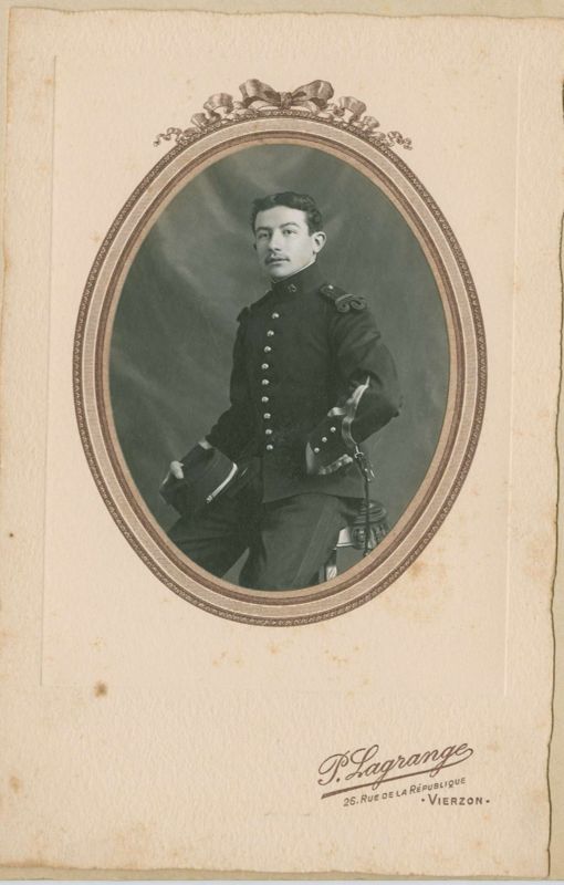 Victor JOUANNET, né à Vierzon Ville le 10 février 1893 (cote 5 Num 43/91)