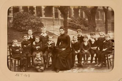 L'enfance à l'école