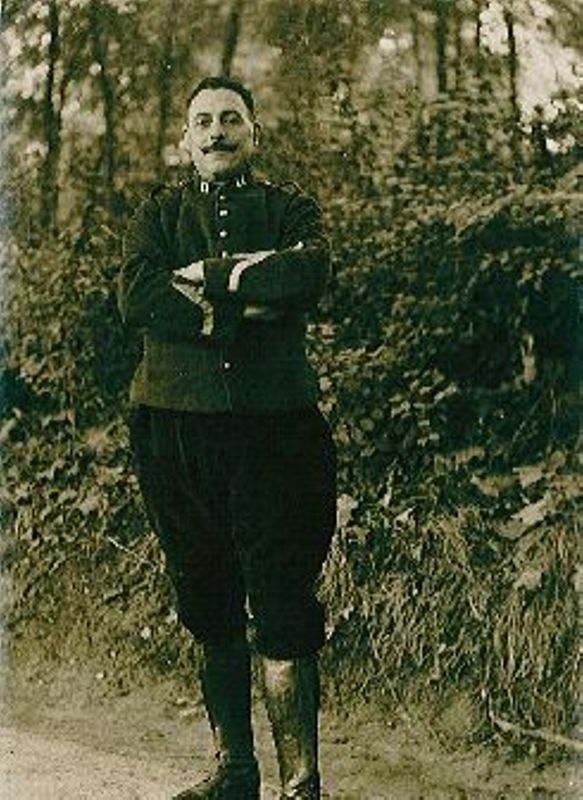 9. Élise Pasdeloup, bouchère aux Aix-d'Angillon