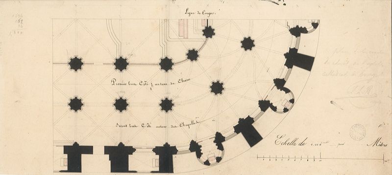 Plan de la moitié sud du chœur, extrait du plan précédent, dressé par Victor Gay à l’encre et au lavis sur papier, s. d. [1849]. AD du Cher, J 212