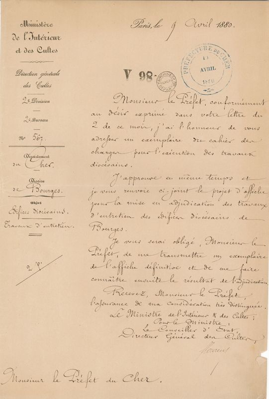 Lettre du conseiller d’État et directeur général des cultes adressée au préfet du Cher et jointe à une affiche d’adjudication des travaux d’entretien des édifices diocésains de Bourges, du 9 avril 1880. AD du Cher, V 98