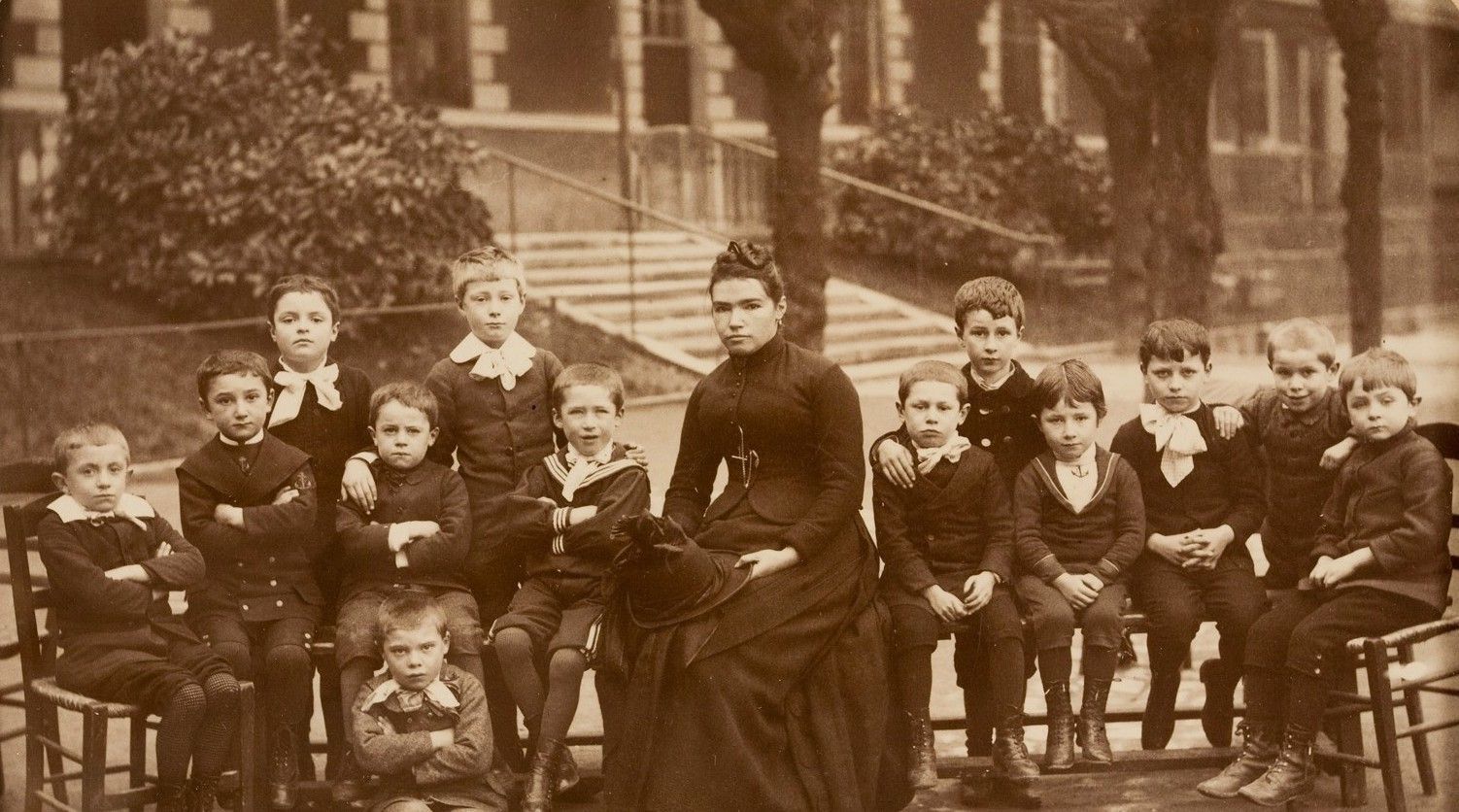 1830-1945 : L'enfance dans le Cher