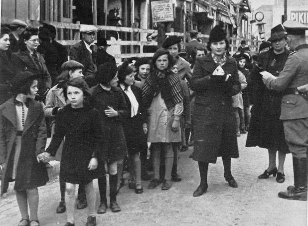 La vie des enfants du Cher pendant l'Occupation (1940 - 1944)