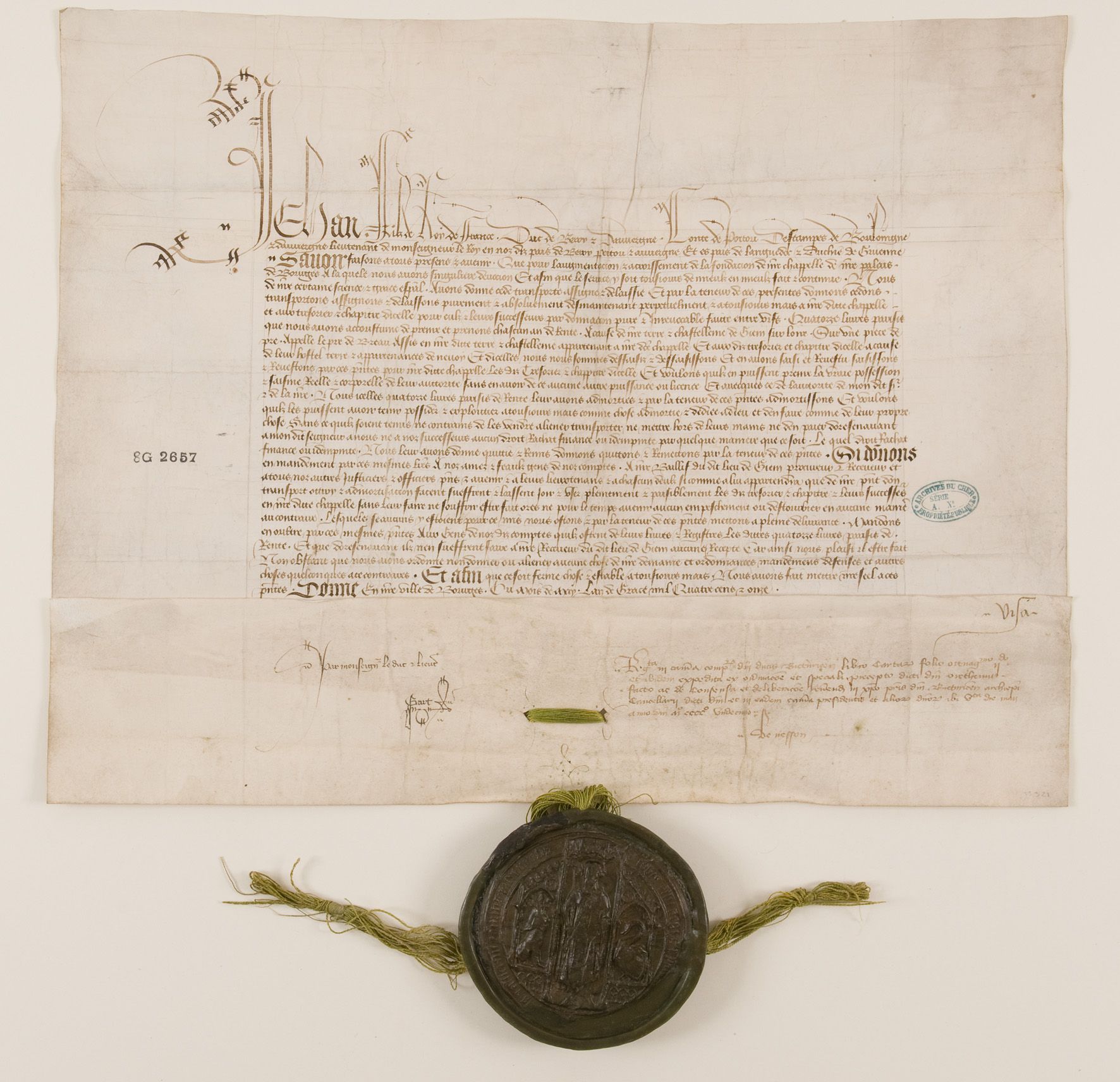 Donation de 14 livres de rente annuelle au chapitre de la Sainte-Chapelle de Bourges, 1411 (8 G 2657 [TSC 321]).