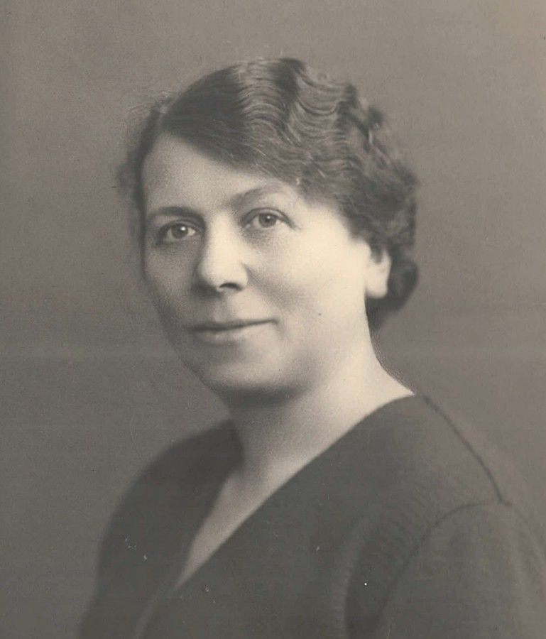 6. Élise Pasdeloup, bouchère aux Aix-d'Angillon