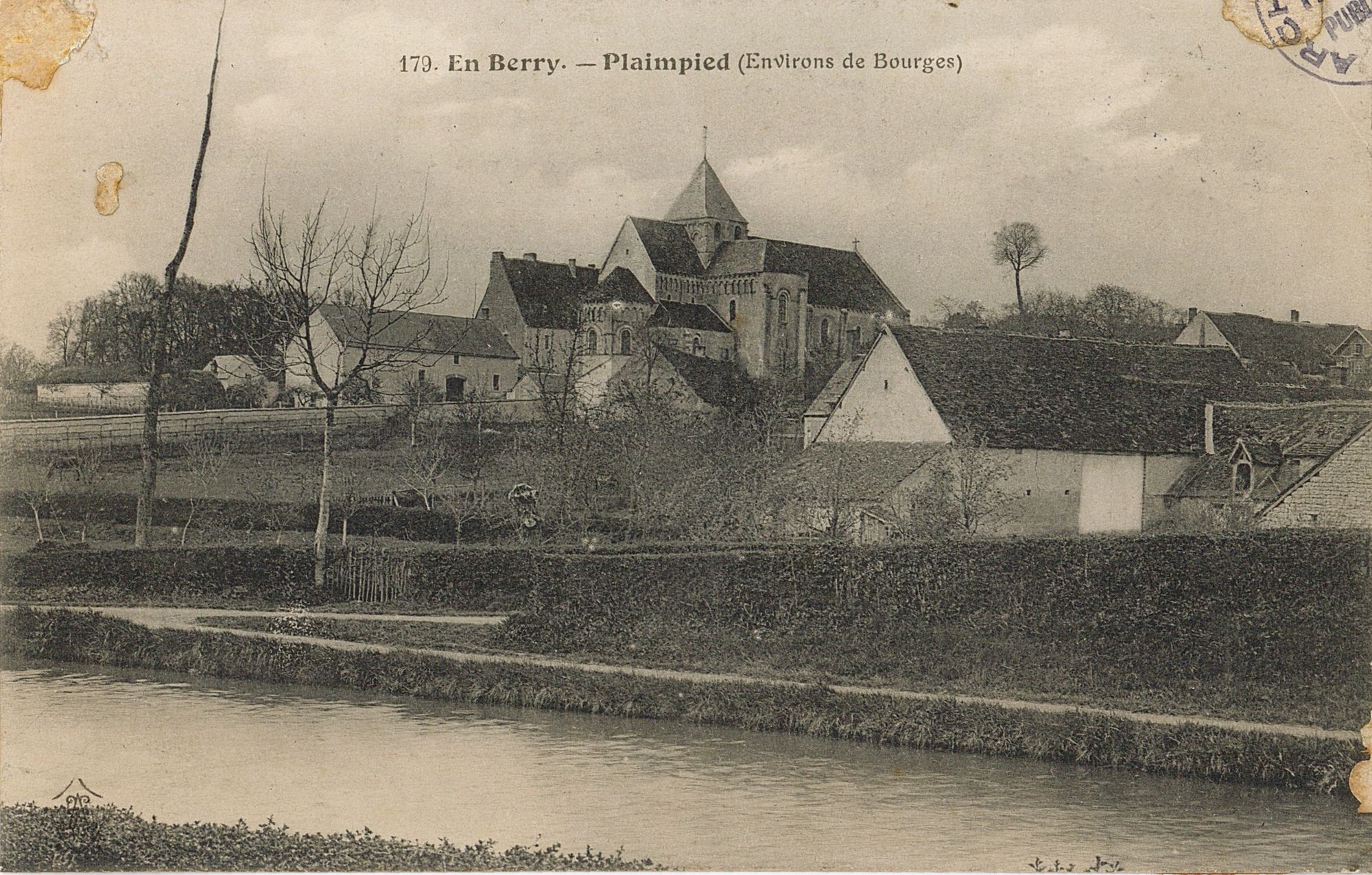 Plaimpied-Givaudins - Centre