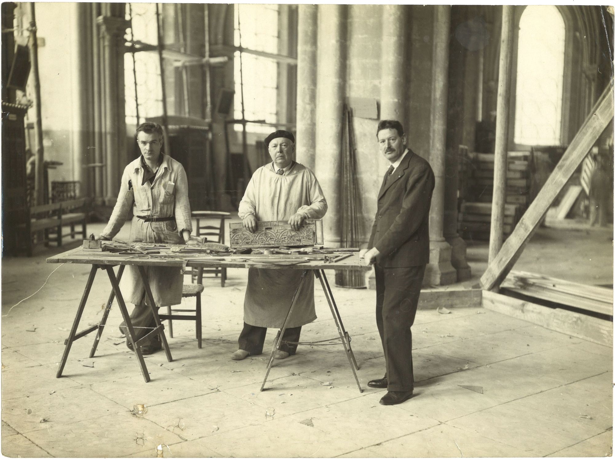 La dépose des vitraux